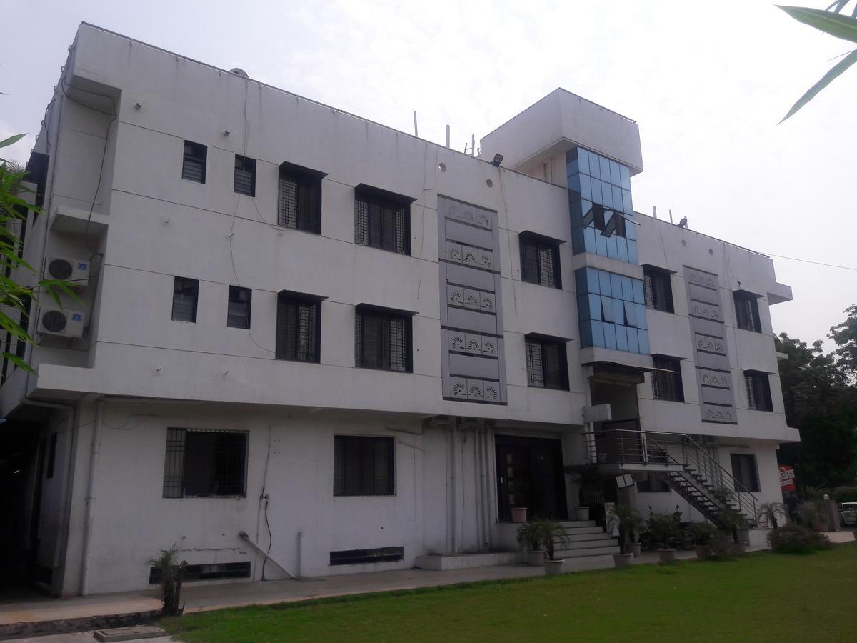 Hotel Naivedya Aurangābād Exterior foto